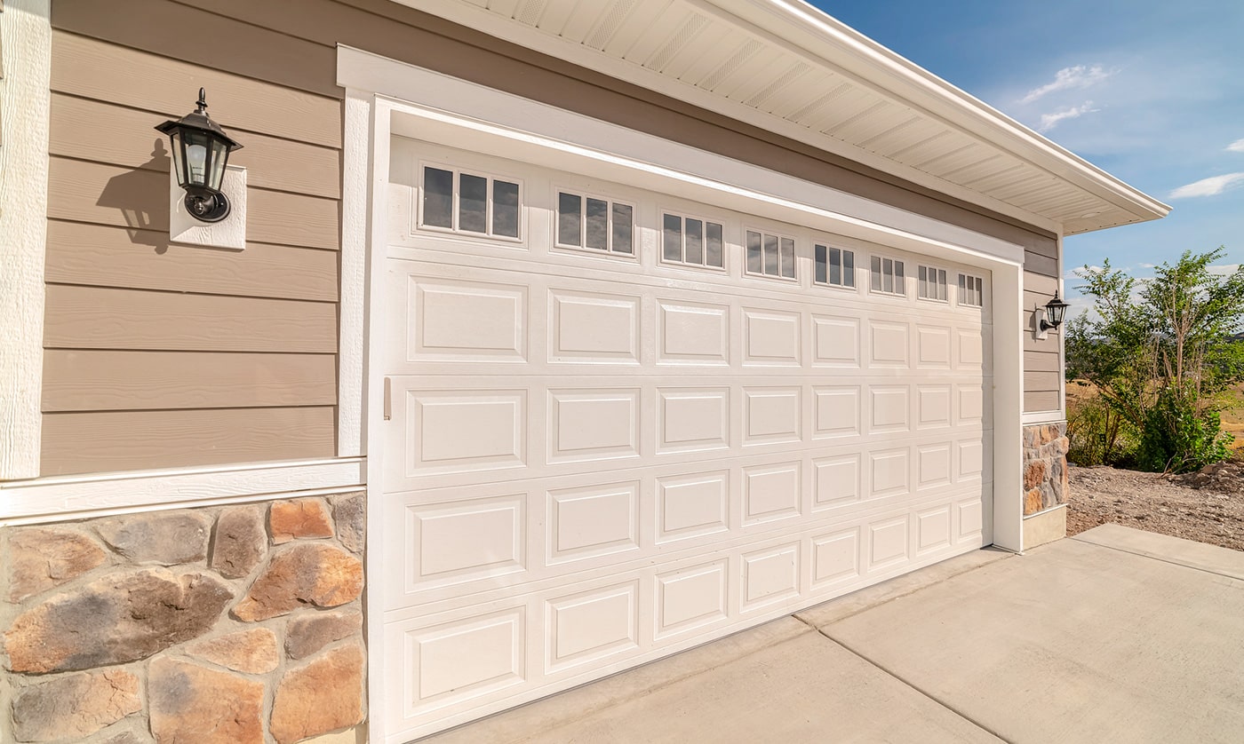 Residential-Garage-Door-Services-in-North-Texas